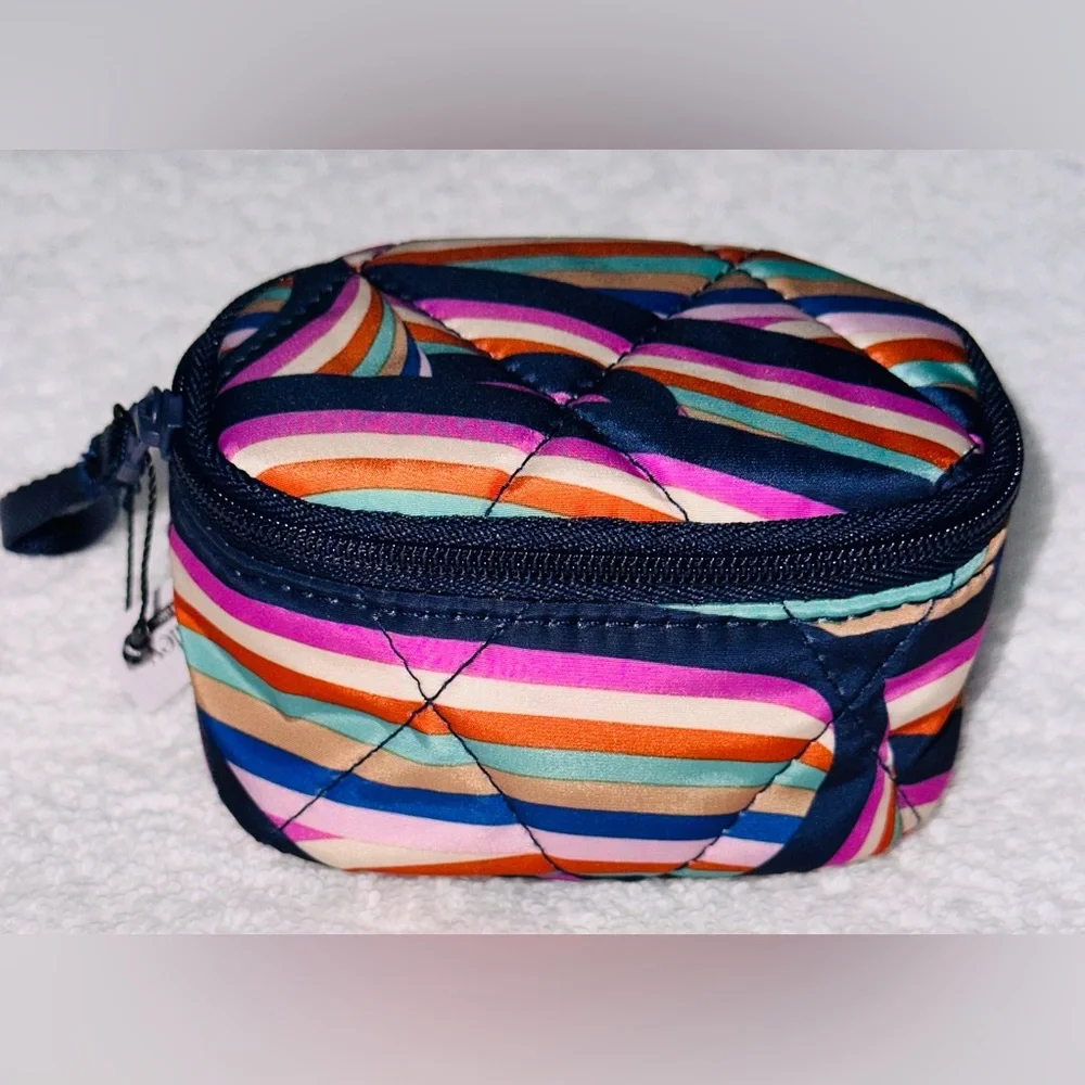 NWT Vera Bradley Ultralight Mini Zip Case.  Retired Pattern Retro Ribbon.